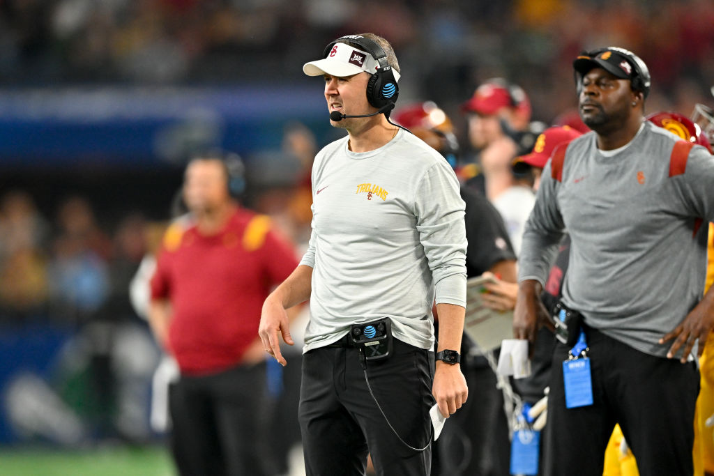 Tulane comes back against USC to win the Cotton Bowl, 46-45.

Lincoln Riley has now lost 6 games when holding a lead of at least 14 points since becoming a head coach in 2017, the most in the FBS in that span.