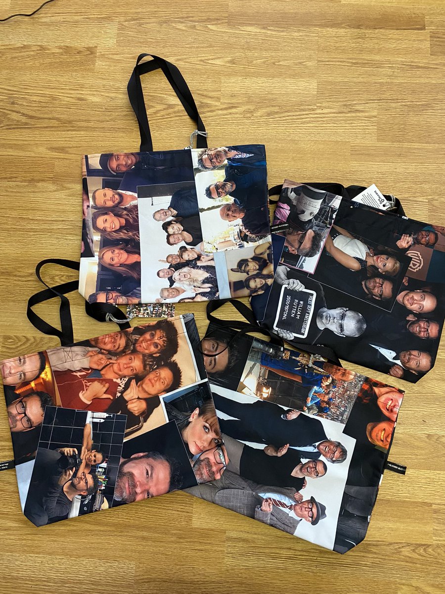 Bannerbags van oude banners van exposities! Ik maak deze vaak in opdracht van een museum! Zoals op de foto van de expo ICONS van William Rutten. Deze zijn te koop bij <a href="/museumhilversum/">Museum Hilversum</a> #recyclen #circulaireeconomie