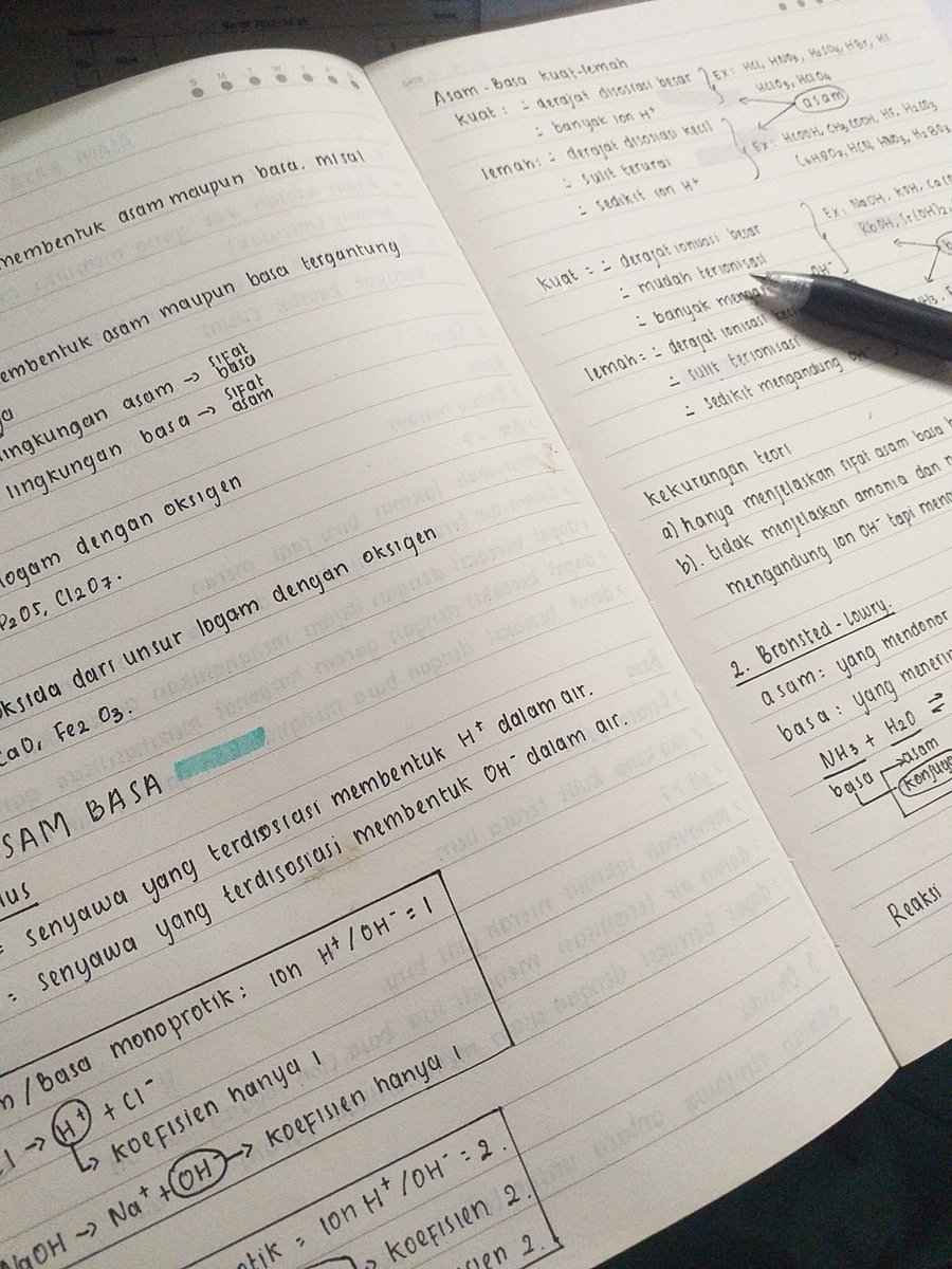 ultracreami's tweet image. [02/01/2023] today progress 💖😵‍💫💐🍨🩰🎻🤯🎠🎈
hari ini aku belajar kimia asam basa bareng @ilyyouknow @pntheaa @therivory @neptunuzz8 @stickylv @xoetches setelah itu lanjut bikin catatan dan ngerjain latsol 😋💌