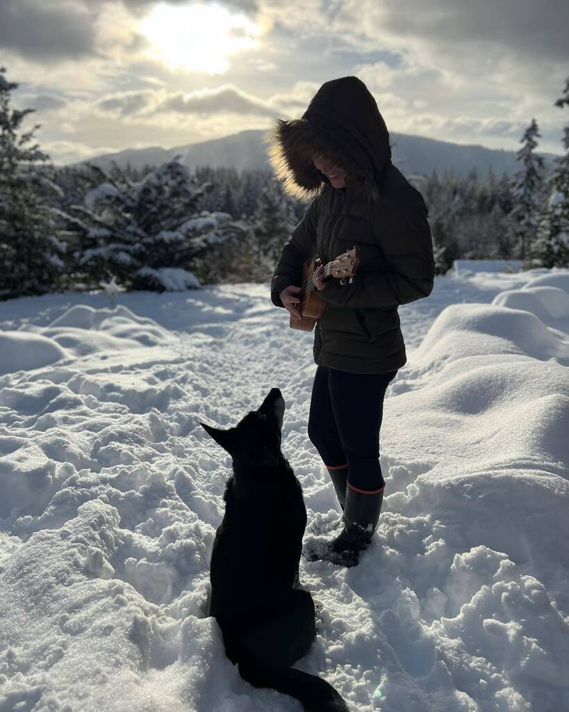 Walking in a winter wonderland.
.
.
.
.
.
.
#twistedwoodguitars #ukulele #uke #snowday #music #canadasukeco #musiclove #ukelife #ukulelesofinstagram #musicgirl #travelwithmusic #vacouverisland #adventure #musicislife #playukulele