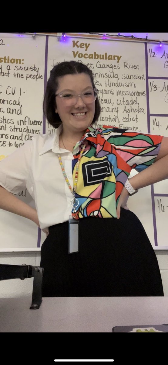 STUDENT TEACHING IS FINALLY HERE! So excited to learn from some really great teachers and work with these amazing kiddos! Thank you <a href="/BGJHS/">Bowling Green Jr. High School</a> for this amazing opportunity!

<a href="/CEPTatWKU/">Middle and Secondary Education at WKU</a> <a href="/WKUCEBS/">WKU CEBS</a>