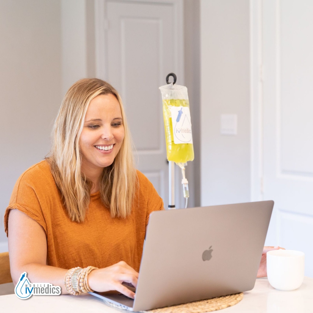 MobileIVMedics's tweet photo. 1st Monday of 2023...let's do this! 💪

Get energized and focused on the new year with our Energy and Focus IV Drip! ⚡️

Visit https://t.co/rg9vSVXuyU for more info and bookings, or call/text us at 833-IV-DRIPS (483-7477) today! https://t.co/cjB32OUKba