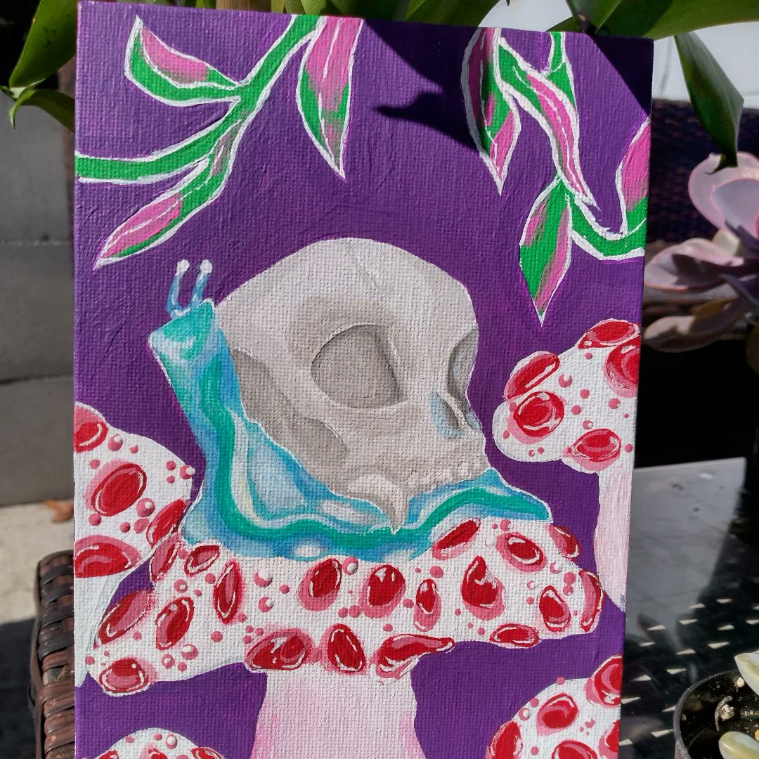 swampyoukai's tweet photo. Acrylic skull boi 🐌 💀

#bleedingtoothfungi #skullsnail #gothart #creepy #acrylicpainting #mushroom #artist #canvasart https://t.co/7ksiwR1zFw