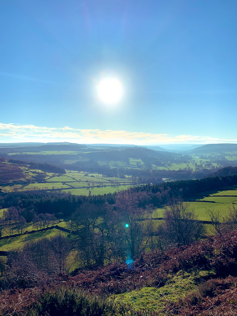 Lucy_Duszczak's tweet photo. Enjoyed a wonderful walk at #BaslowEdge #peakdistrict today ๐ฅพ https://t.co/iKVmO1KE2T
