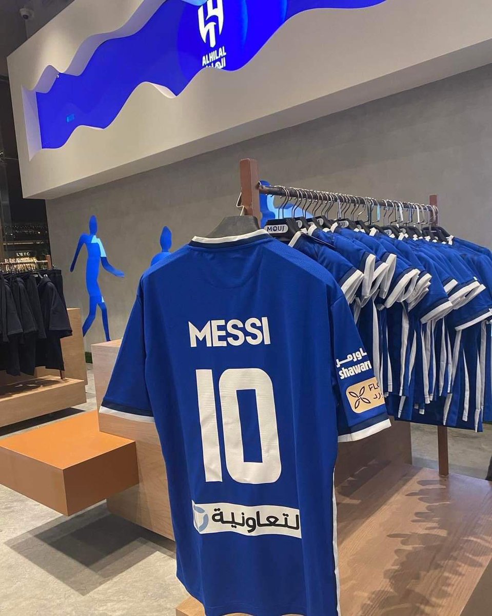 VENDEN LA DE MESSI EN ARABIA 😅🇸🇦

Al-Hilal, clásico rival del Al-Nassr de Cristiano Ronaldo, y la 10 del crack argentino.
