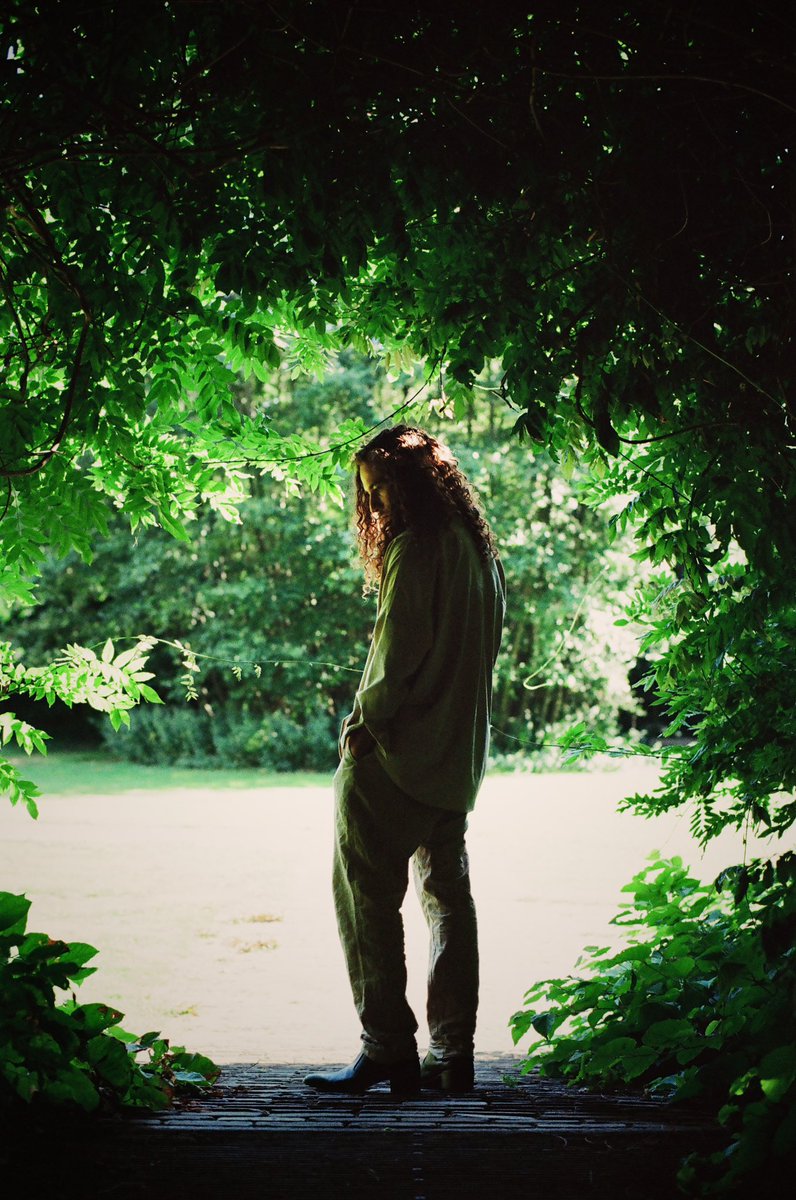 Happy New Year my beautiful people of the world! How are you? I hope you feel loved, healthy and able to do whatever you want to do this year. It is my wish for all of us. 🙏🏽🖤