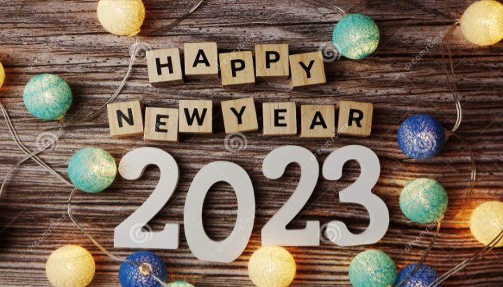 stmarysdover's tweet photo. Happy New Year to all our school community! We look forward to welcoming the children back on Wednesday, 4th January - gates open at 8.40am. https://t.co/FixicVvt6q