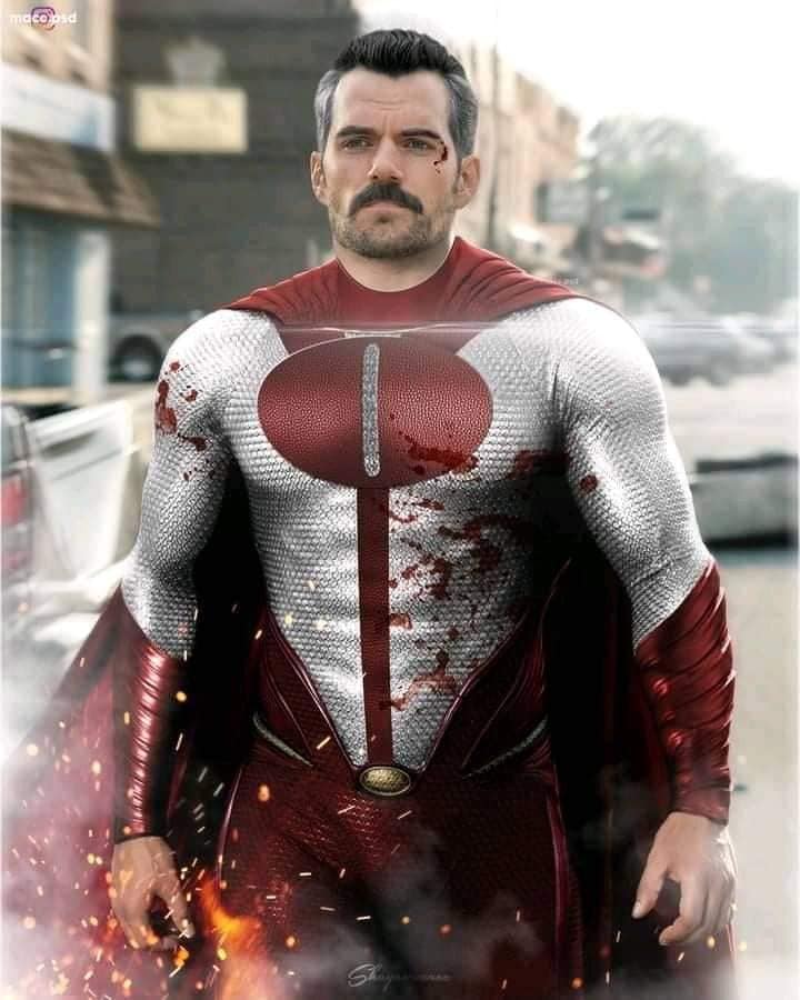 peterjordan's tweet photo. Henry Cavill como Omni-Man https://t.co/PjbkVKssDX