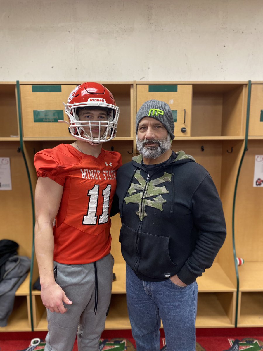 Brock Douzenis tweet media