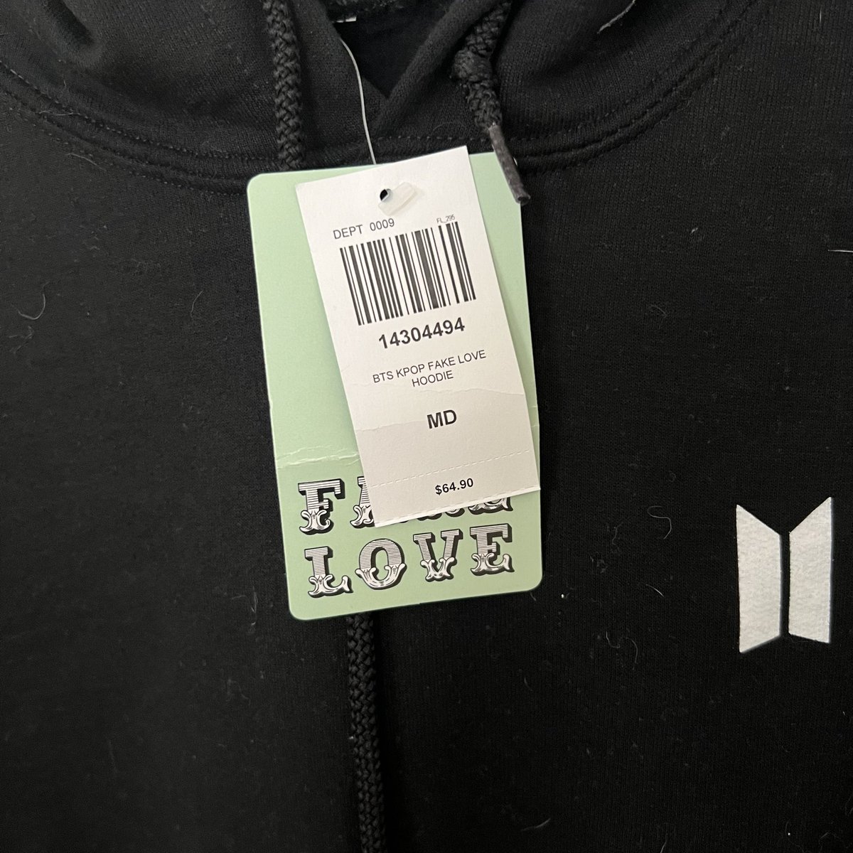 selling this new with tag fake love official bighit ARMY merch black hoodie! size medium, asking $64.90 (original price) or best offer. DM if interested!!