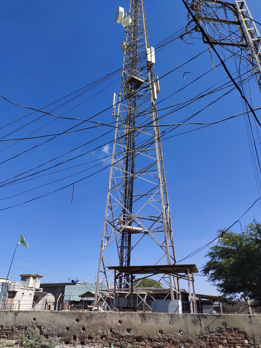 Muhamma94345331's tweet photo. Zong network is a big issue in kadhan city
@Zongers https://t.co/ZZHtyj0nfC