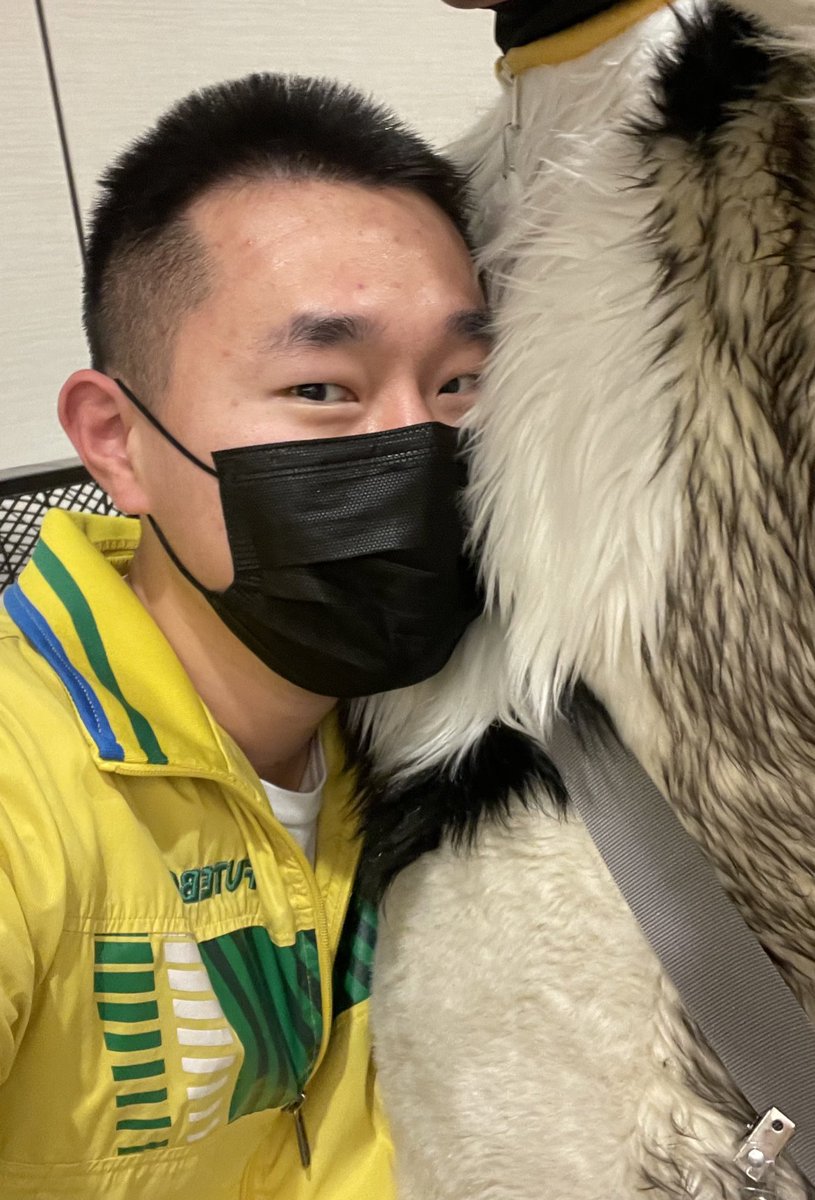 polycereal's tweet image. Share one not that wholesome moment at this #pdfc2023: me when I realized the chests of @TrkTwittter are not padded but real muscles 😲😳🤩