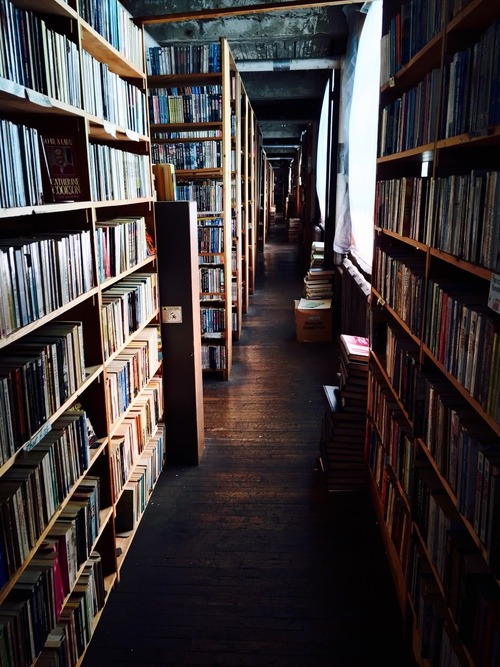 librofilos's tweet photo. La belleza de los libros https://t.co/9udMSF3wn5