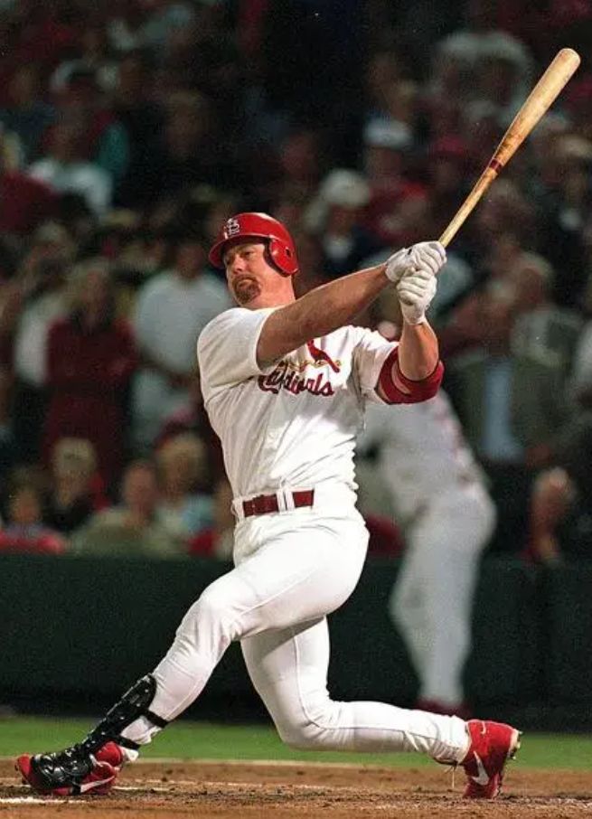 CodifyBaseball's tweet image. From 1994 until the end of his playing career in 2001, Mark McGwire hit 354 home runs and 353 singles. 😮