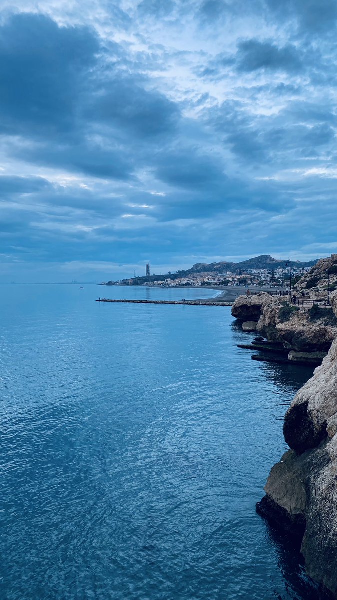 Paseando en la <a href="/GranSendaMalaga/">Gran Senda de Málaga</a>  entre #laCaladelMoral y el #RincondelaVictoria ❤️❤️ <a href="/turismo_Rincon/">Turismo en Rincón</a> <a href="/ElTiempoEnMlag1/">ElTiempoEnMálaga</a> <a href="/Malagaconacento/">Málaga con acento</a> <a href="/OrgullodeMalaga/">Orgullosos de Málaga</a> <a href="/Malaga_AyerYHoy/">Málaga ayer y hoy</a> <a href="/malgdemisamores/">Málaga de mis amores</a> <a href="/vivecostadelsol/">Vive Costa del Sol</a> <a href="/andaluciaparais/">andaluciaparaiso ❤</a> <a href="/turismodemalaga/">Málaga Turismo</a> <a href="/Eltiempoalsur/">𝔼𝕝 𝕥𝕚𝕖𝕞𝕡𝕠 𝕒𝕝 𝕤𝕦𝕣</a>