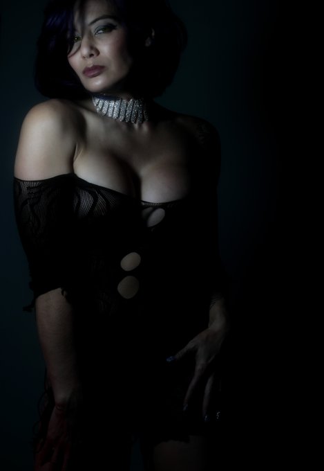 Playing with lighting&hellip; https://t.co/Iz77Oy14fB