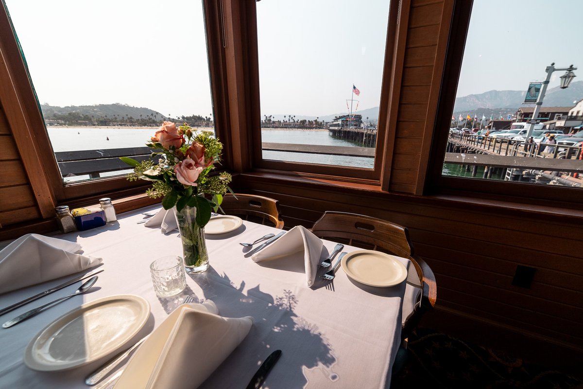 Moby Dick Restaurant tweet media