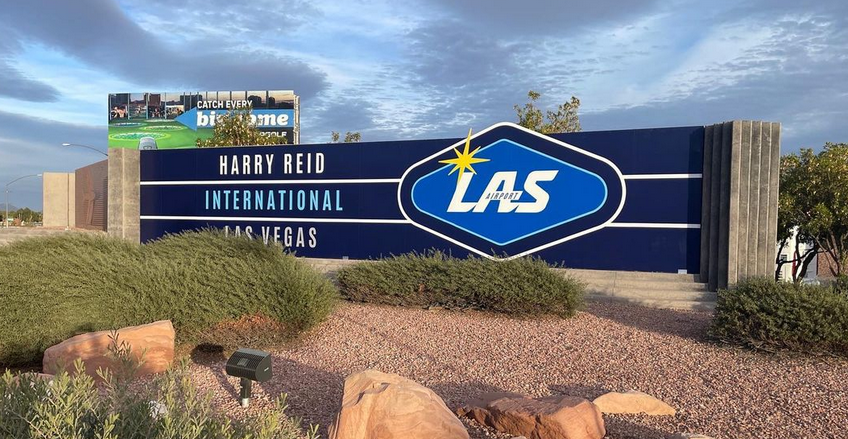 FOX5Vegas's tweet image. TSA is testing facial recognition technology at Las Vegas' Harry Reid International.
DETAILS: bit.ly/3i9QCMq
