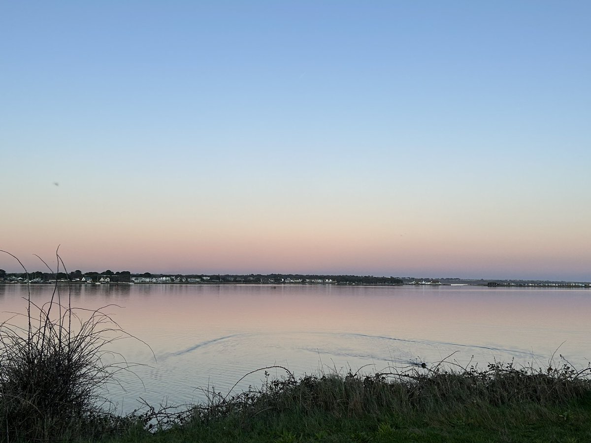 Beautiful day at Hengistbury Head. A lovely long walk. We really love where we live 😊
