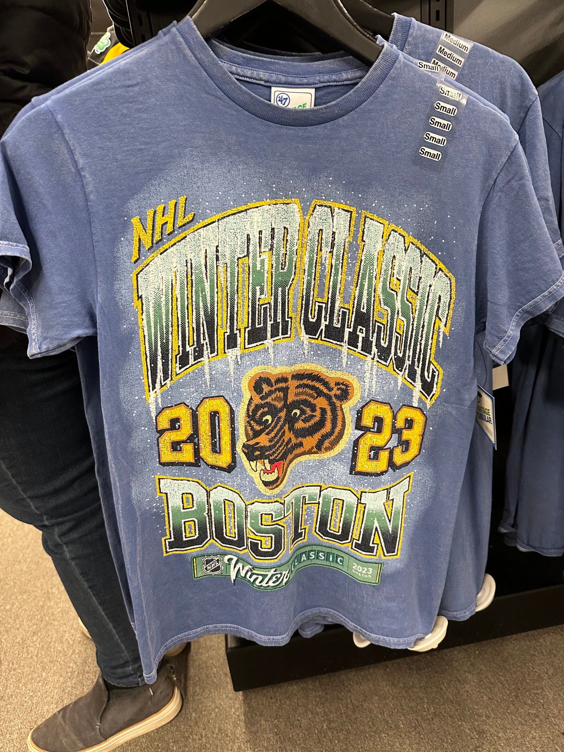 Oficial Boston bruins 2023 winter classic shirt, hoodie