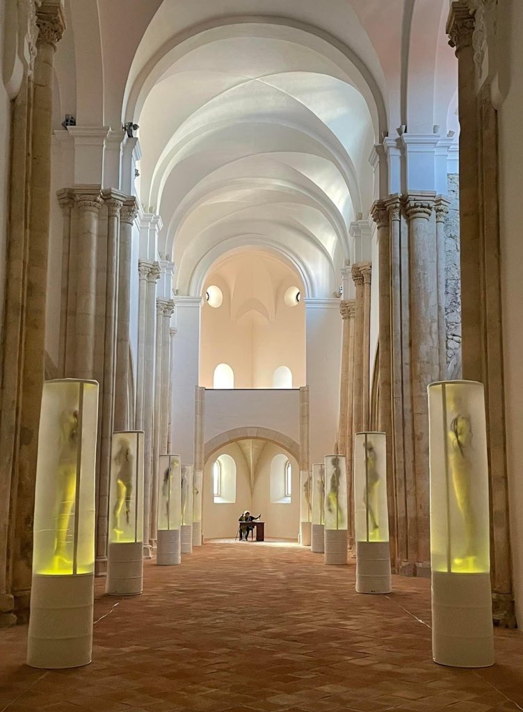 Stunning and timely! Take your time and contemplate with exhibition /research project “Synthetic Organisms” by Maša Mikkel Jazbec at <a href="/GalerijaBJ/">Galerija Božidar Jakac</a> in a former Cistercian monastery, curated by @MihaColner. Thank you! Until Feb 26, 2023!
#contemporaryart #androids #ethics #Slovenia