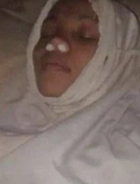 choquei's tweet photo. 🚨VEJA: Mulher se finge de morta para não pagar empréstimo de R$ 1.400 https://t.co/MiMrVERQka