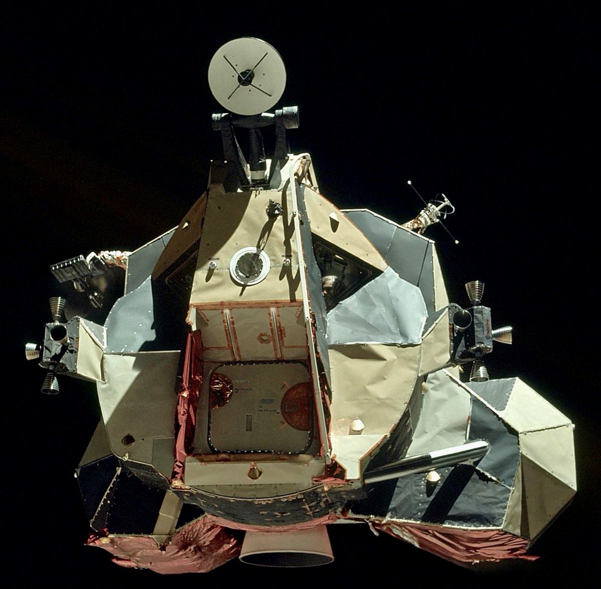 Fake Astropix tweet media