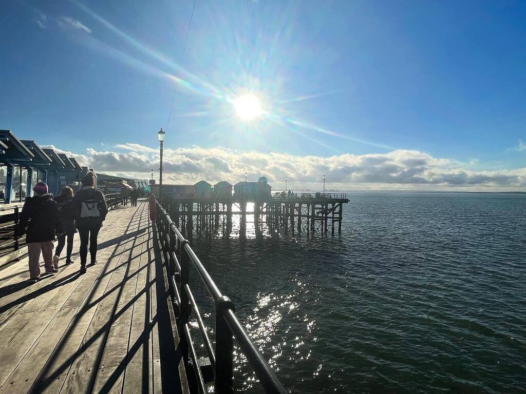 dpch's tweet image. #southendpier #southend #southendonsea #essex #essexcoast instagr.am/p/Cm7Em5ALSf-/