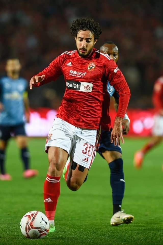 Mahmoud32989869's tweet photo. عامل ماتش عالي ومميز كل الدعم 🦅❤️
 @muhammedhany https://t.co/NiQZcrvfO4