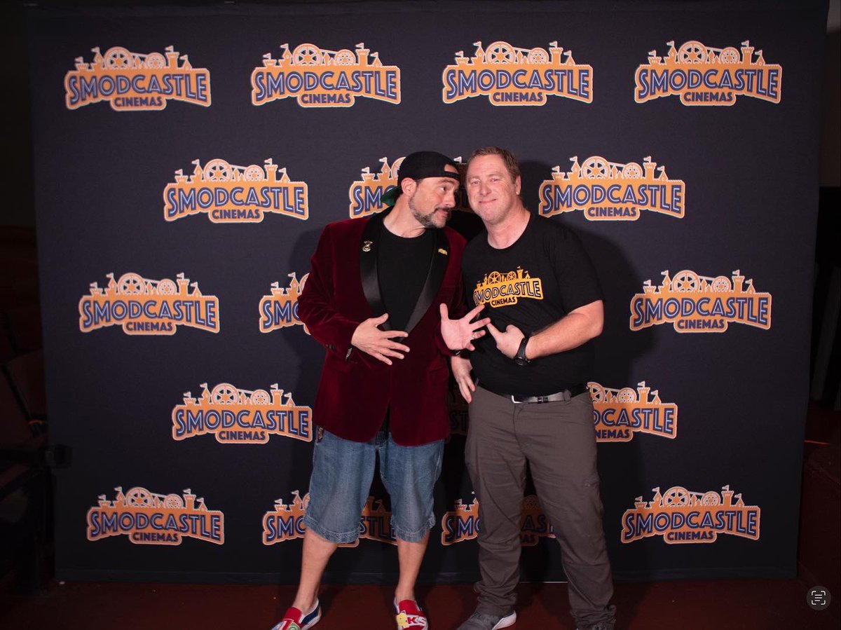 imageboxentert1's tweet photo. Thank you so much @ThatKevinSmith got my photos!! https://t.co/tbNKTnFoyd