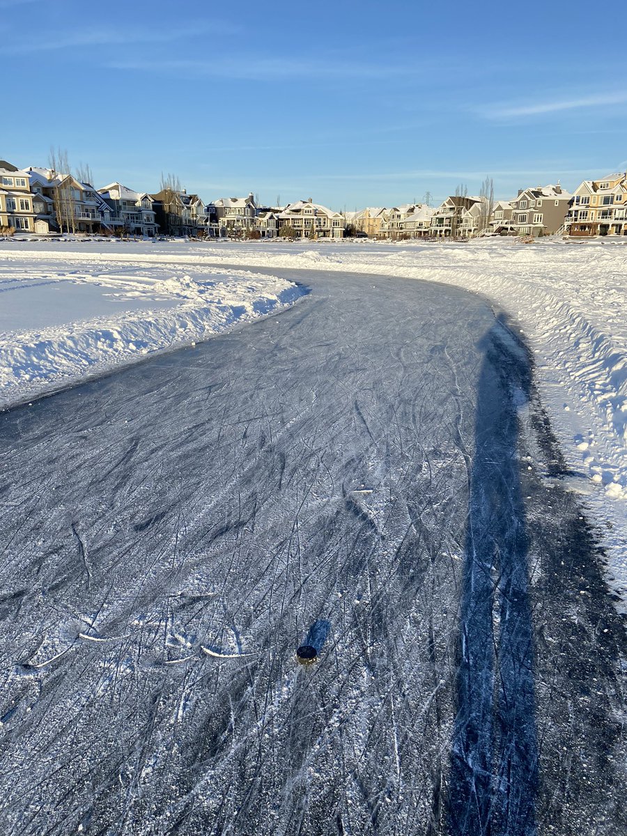 Winter has its perks. #yeg <a href="/LakeSummerside/">Lake Summerside</a>