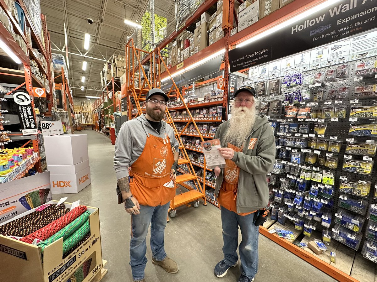 This associate shows how we take care of our customers.  Helping a customer fix her wheel chair.  Awesome job!!!
<a href="/1257Home/">Home Depot 1257</a>