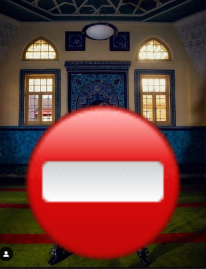 camideyizbiz's tweet photo. Cami adabıyla uzaktan yakından bağdaşmayan, mabedimize bu saygısızlığı yapanları Allah(cc) ıslah eylesin.

Diyanet İşleri Başkanlığımız bu konuda gerekeni yapmalıdır.

#EdaTaşpınarHaddiniBil https://t.co/REiPs4HtGU