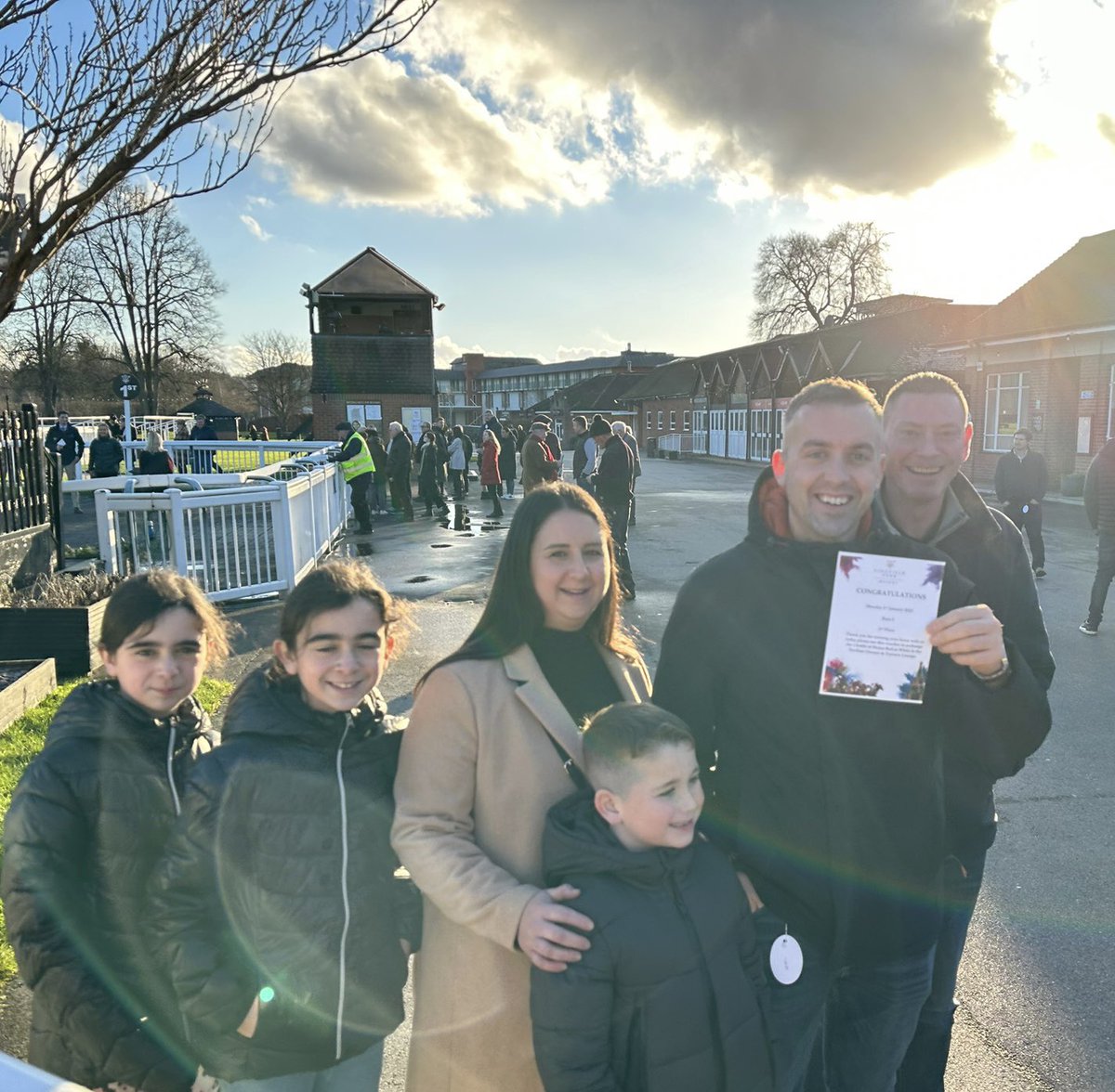 RacingPrinciple's tweet photo. Great start to the year with our first runner, Gasman, showing big improvement @LingfieldPark with his 2nd place. Generous of our owners to give their badges to friends and family who enjoyed a great day out. https://t.co/lEhbw5upvV
