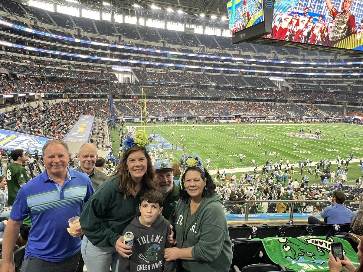 Melanie Spring tweet media