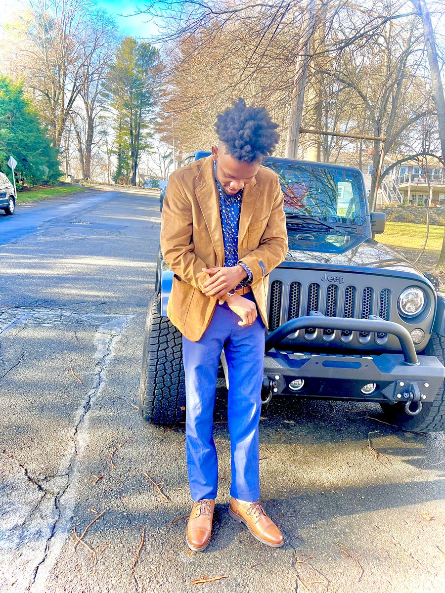 OVertusmat's tweet photo. Stay committed to your decisions, but stay flexible in your approach🧡#HappyNewYear2023 #HappyNewYear #goodbye2022 #Welcome2023 #success #SuccessStory #newme #adventure #NewJeans #NewYear #mondaymotivation #newknowledge https://t.co/OHsIKNFHHb