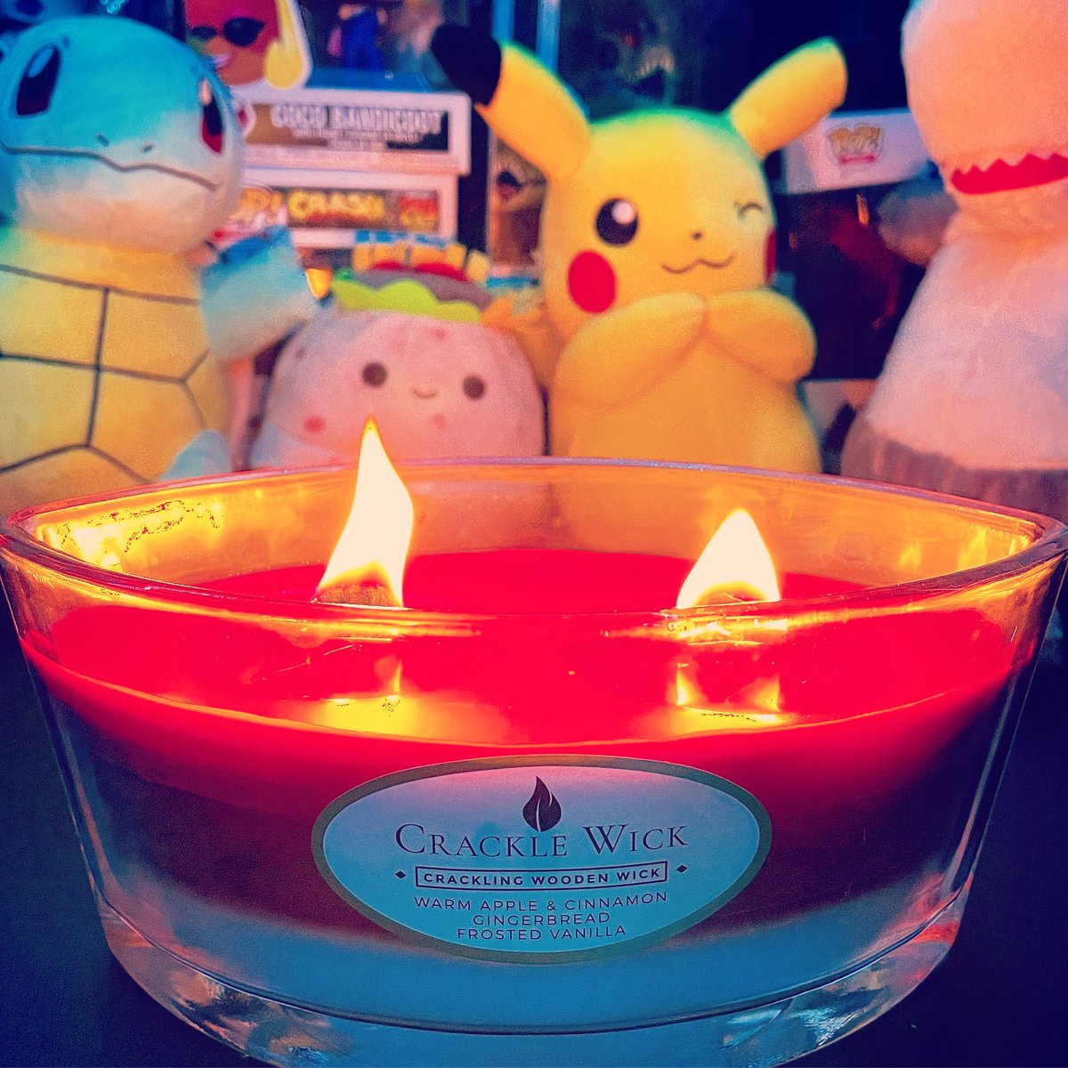 OhMyJodes's tweet image. Love a good crackle wick candle 😍
.
Warm Apple &amp;amp; Cinnamon, Gingerbread And Frosted Vanilla 
.
.
#CrackleWick #WoodWick #Candle #CracklingWick #Candles #Soothing #ASMR