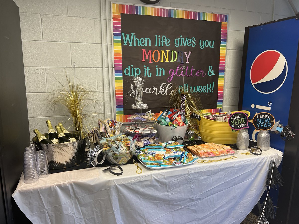 Katie T. Vandeweghe tweet media