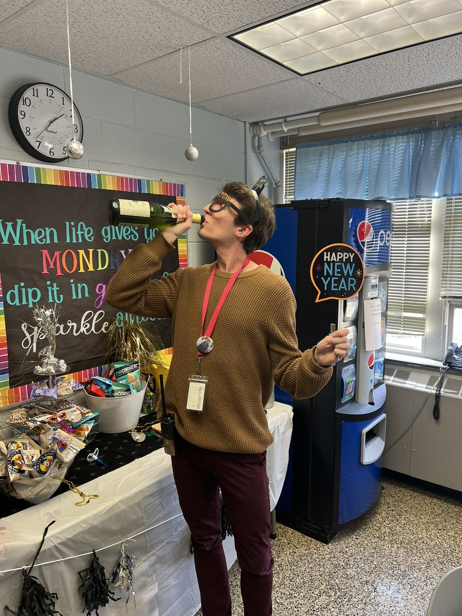 Katie T. Vandeweghe tweet media