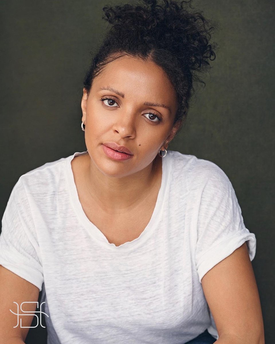 Simon & How tweet media