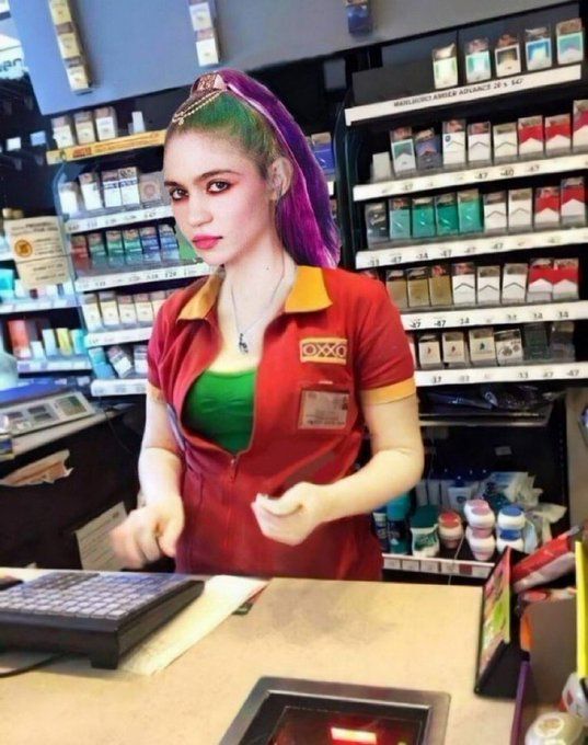 grimez_stan's tweet photo. @wrldprncsspII imagine pulling up to get ur mac and cheese and u see this mf https://t.co/IJRvpXvspQ