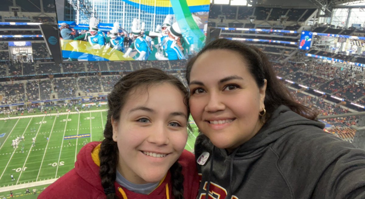 troybr2001's tweet photo. #CottonBowl #LikeNoOther #FightOn https://t.co/nRFFekVE1R
