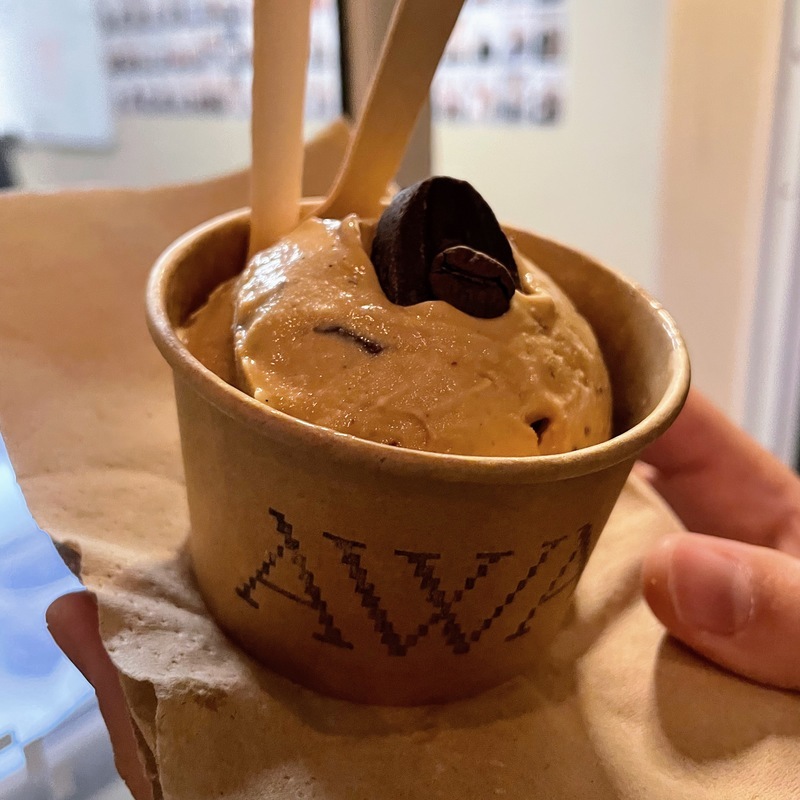 tastysnacking's tweet photo. Awan Coffee Chocolate Chip Ice Cream reviewed 4.0/5.0 https://t.co/5OgunksrQ1 #recommended https://t.co/SmlXJ79K9L