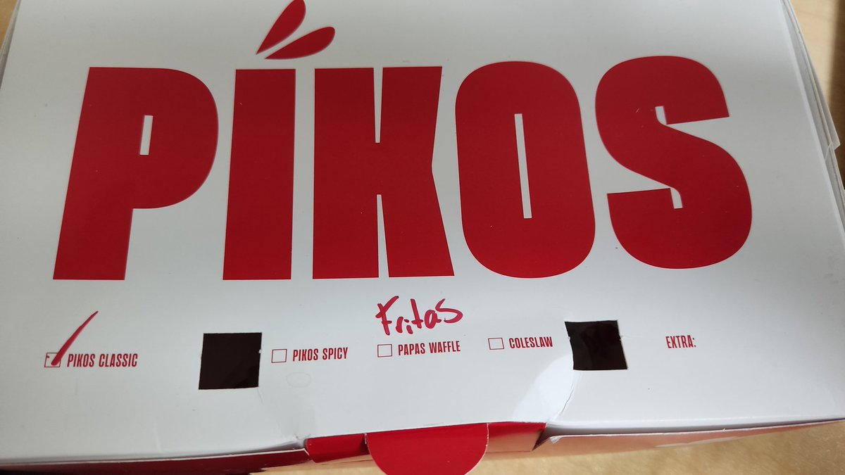 Soy_euu's tweet image. Pasaba a recomendarles #pikos delicioso 🤤