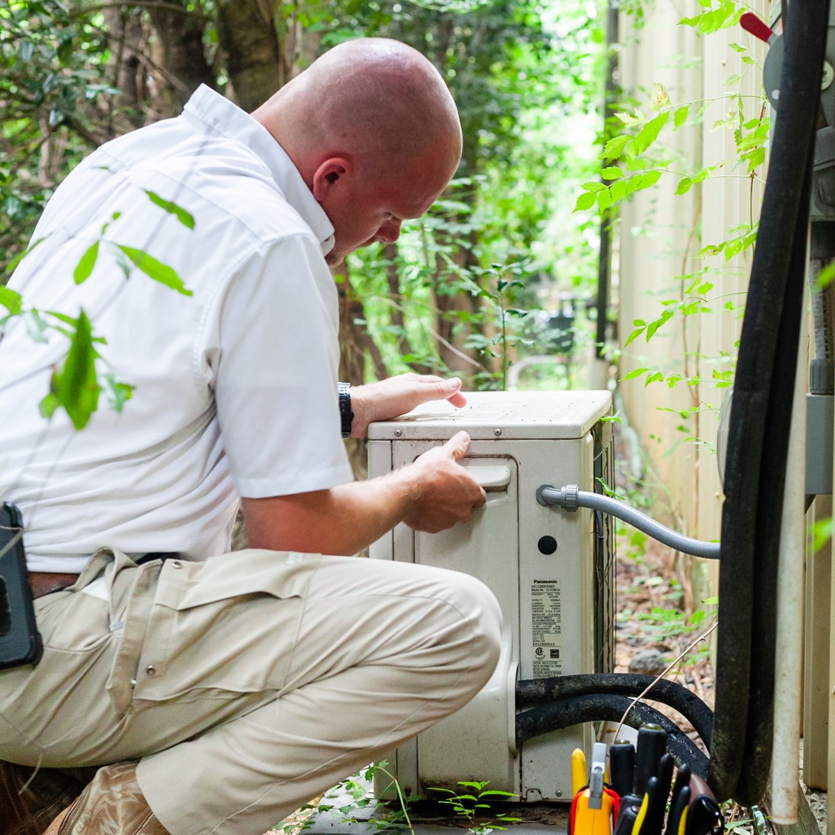 HappyHome3917's tweet photo. We could tell you all about our years of experience working with all types of HVAC units, quality equipment, and happy customers, but we'd rather let our work do the talking for us. #HappyHomeServices #FreeEstimates #ReferralProgram #DurhamHVAC #ResidentialHVAC https://t.co/2dNPs5gHnd