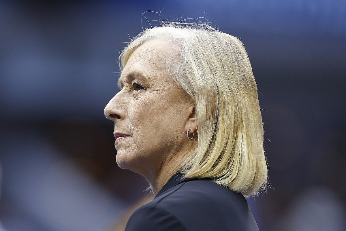 martasartini's tweet photo. @Martina is simply the kindest, the bravest, the most consistent, the strongest of us all. And she will win this time, too. Always on your side, with much love https://t.co/7ffD2RcWtJ