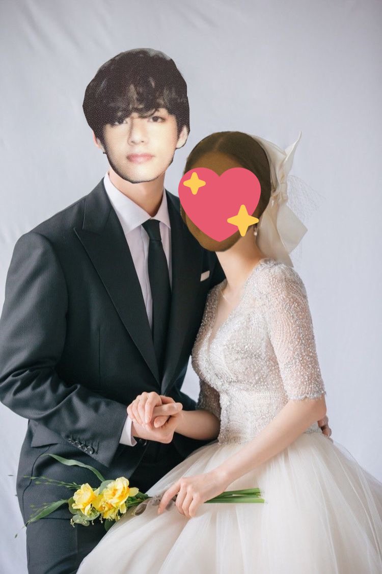 milkvxs's tweet photo. Oh nooo dispatch cought us😭 But Ye it had to be said anyways😔🫶🏼 love you armys💗were happily married #btstaehyung #taehyung #kimtaehyung #v #btsv #dispatch #dispatchbts #dispatchV #hybe #marriedtoenhypentoo https://t.co/spzGpm69Iy