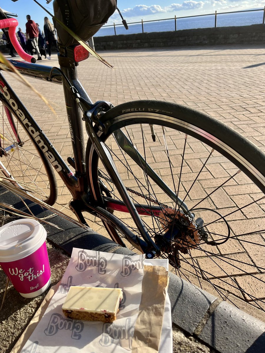 Lowri Bowen tweet media