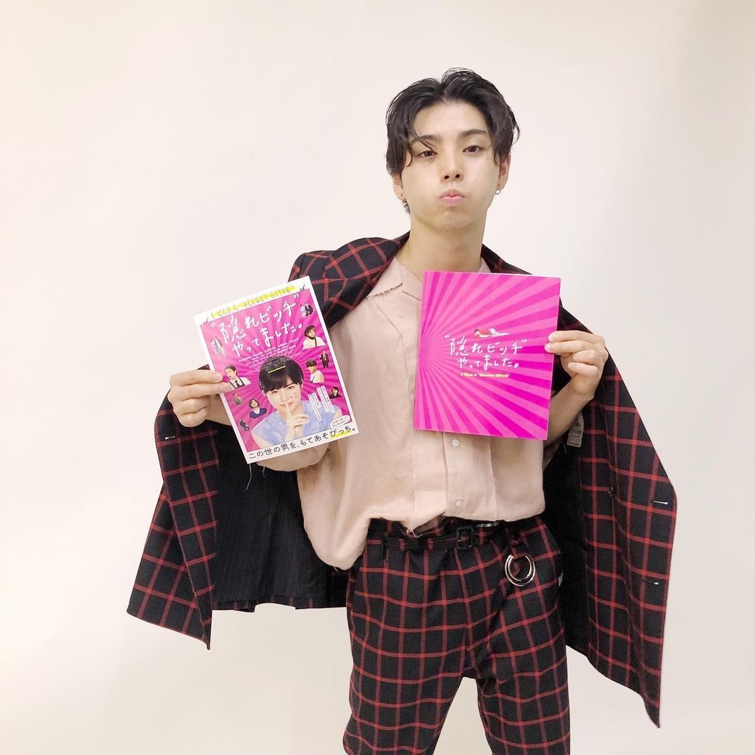 NIJIROFILES's tweet photo. https://t.co/LZb6XwLBC1