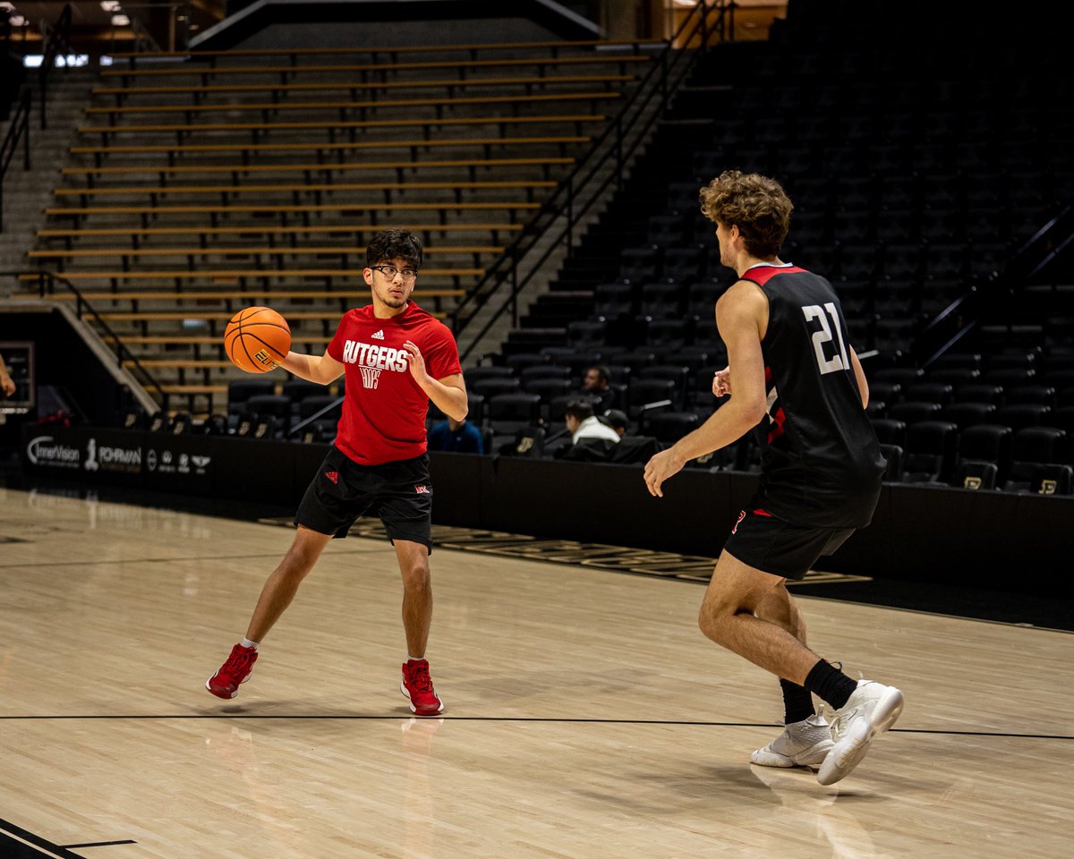 RutgersManagers's tweet image. Locked in to start the New Year!💥